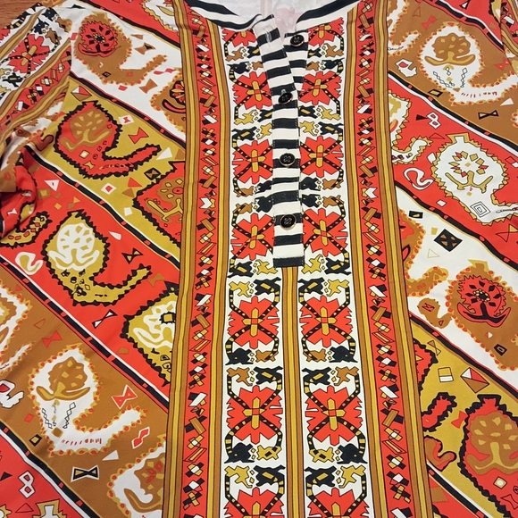 Colorful Patterned Tunic Top - Picture 3 of 10